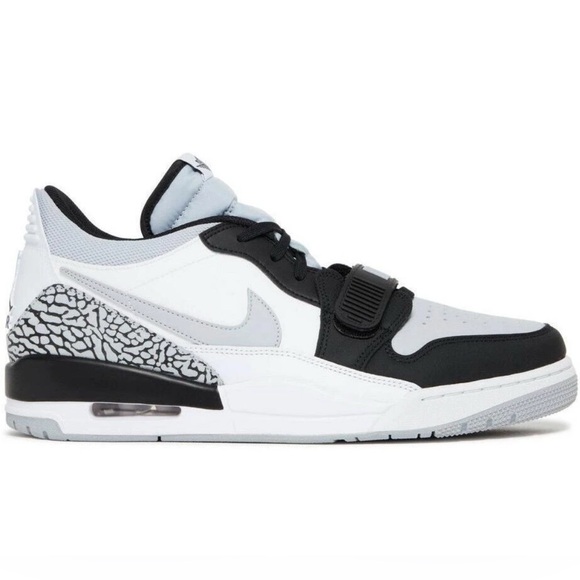 Size 11.5 - Jordan Legacy 312 Low Light Smoke Grey New OG All FREEEEE SHIPPPING - Picture 1 of 2